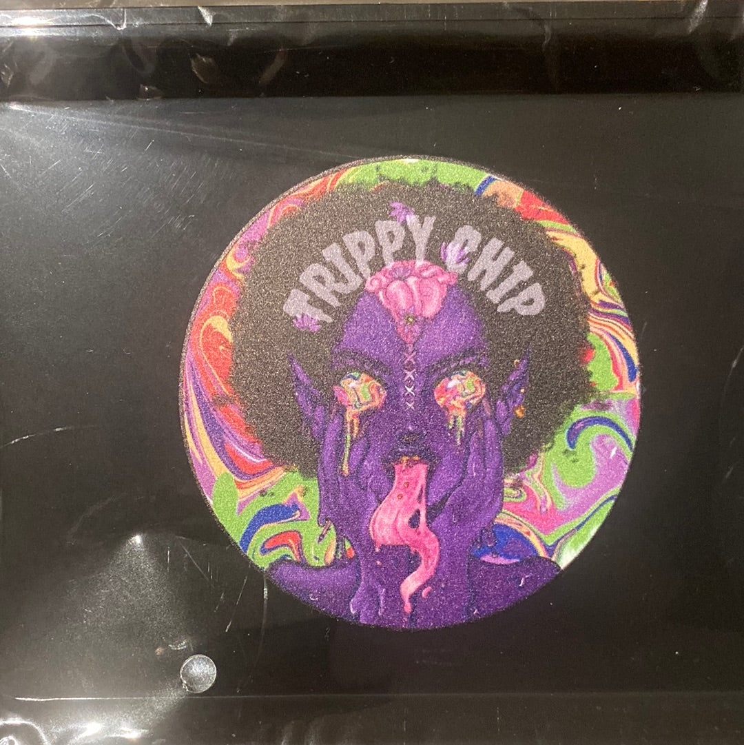Trippy chip rolling tray